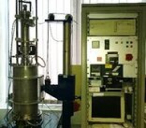 High-temperature viscosimeter Device