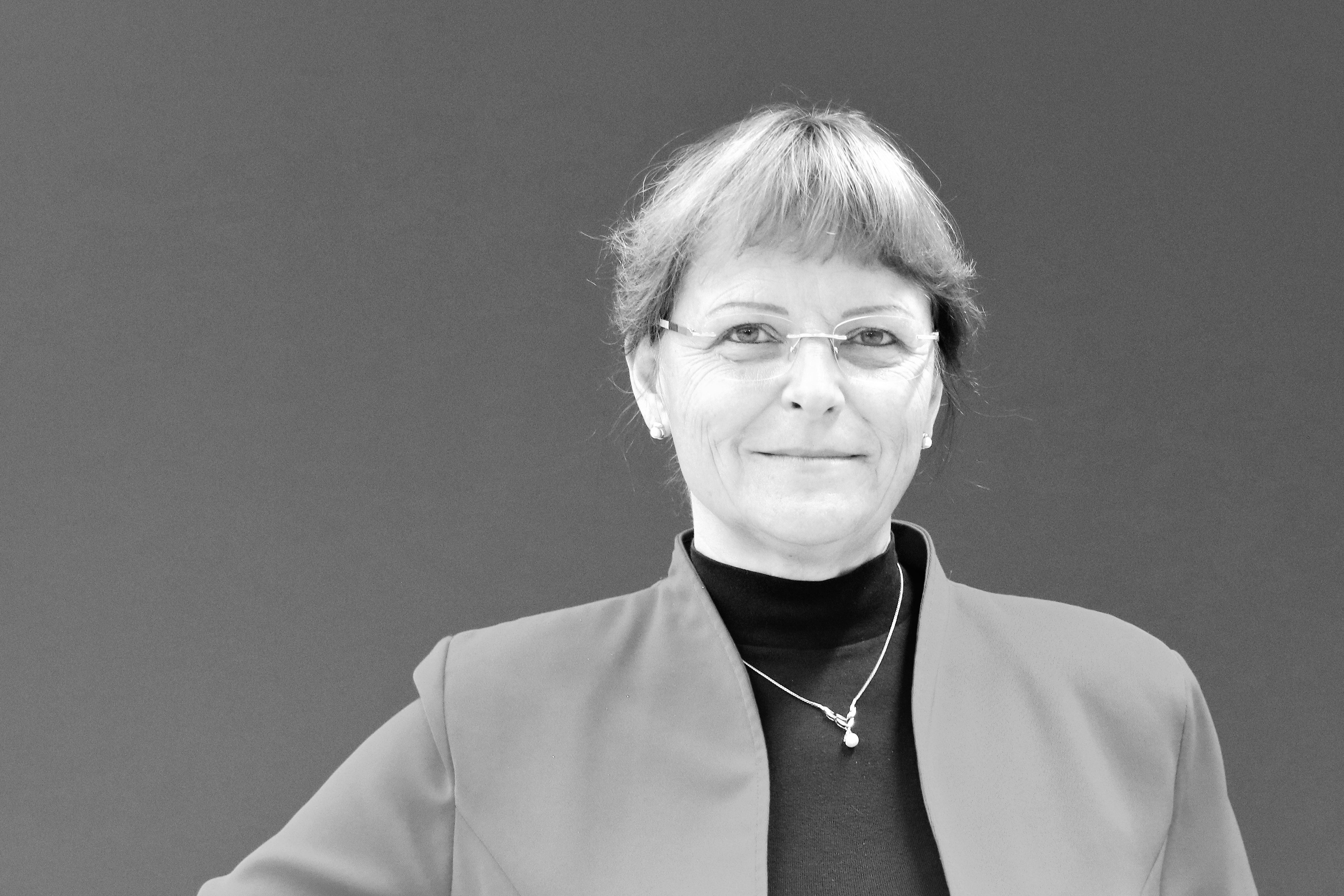 New Administrative Director at IFW Dresden: Juliane Schmidt